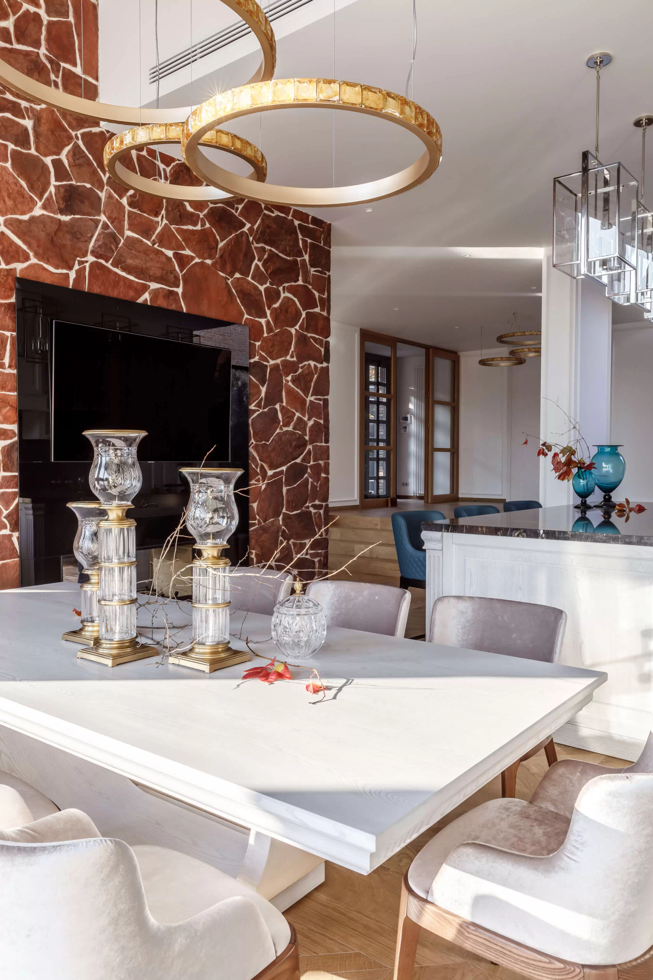 Дом с панорамным остеклением — 9