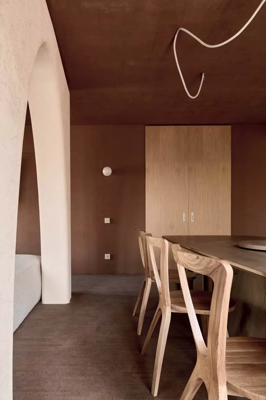 Обнимающая гостиная для многодетной семьи — 4