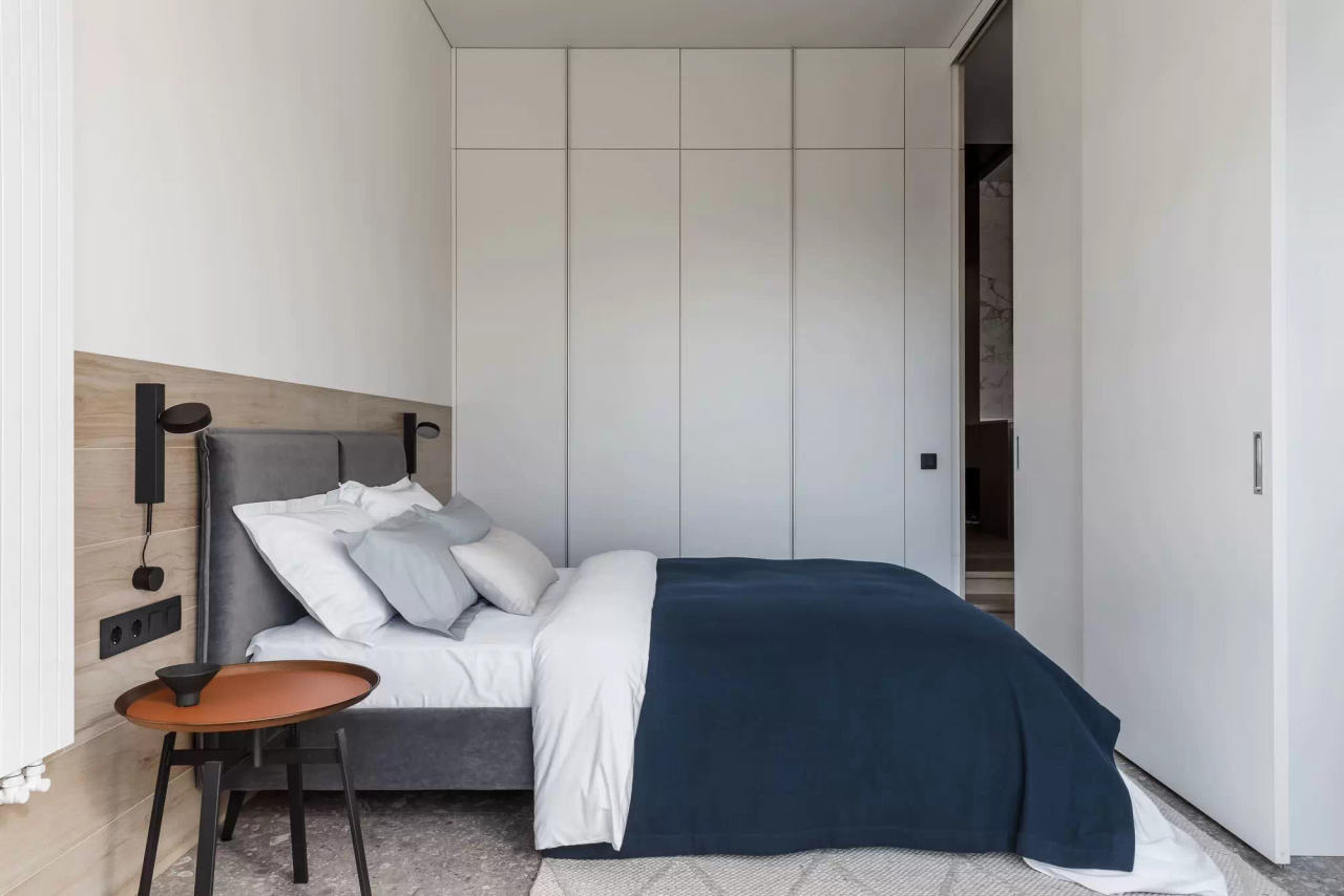 Монолит — 19