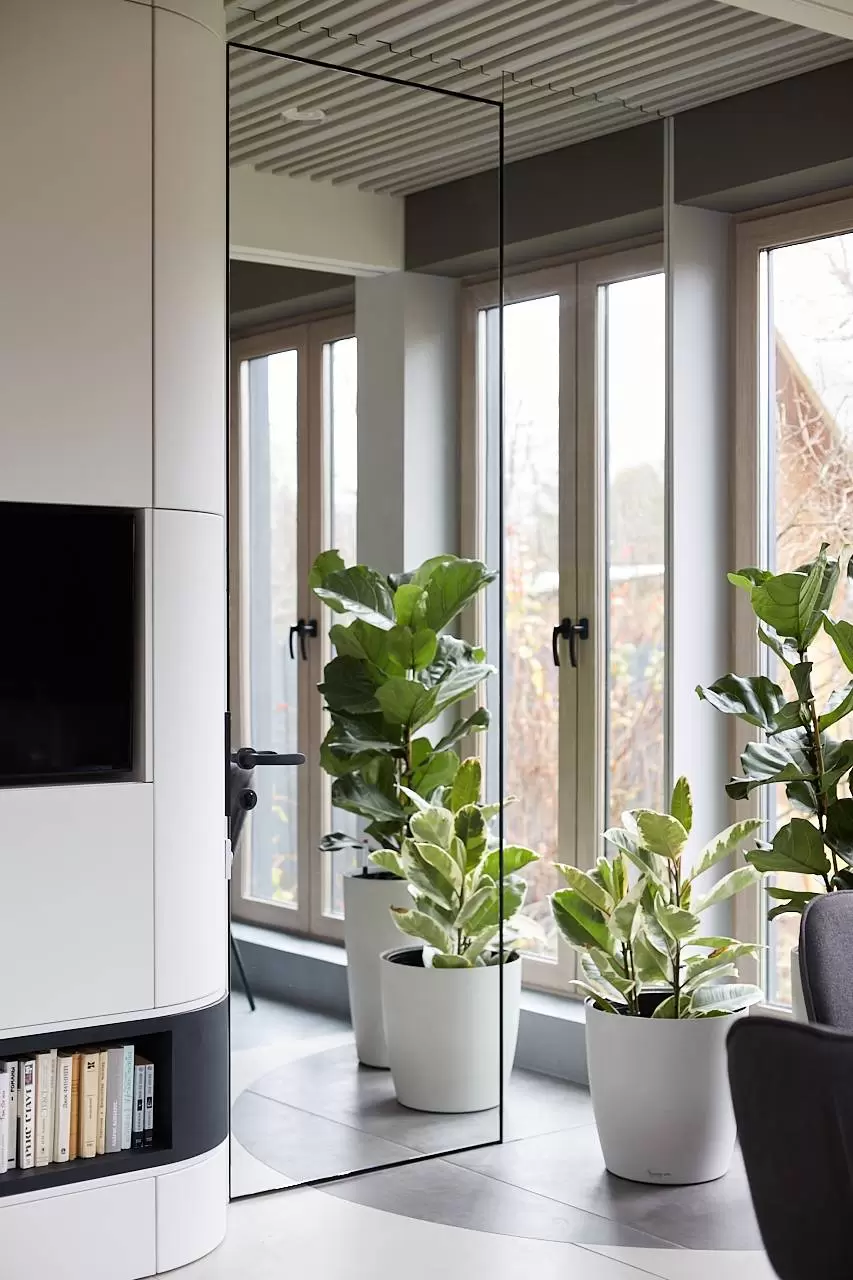 Кухня-гостиная с древом жизни — 3