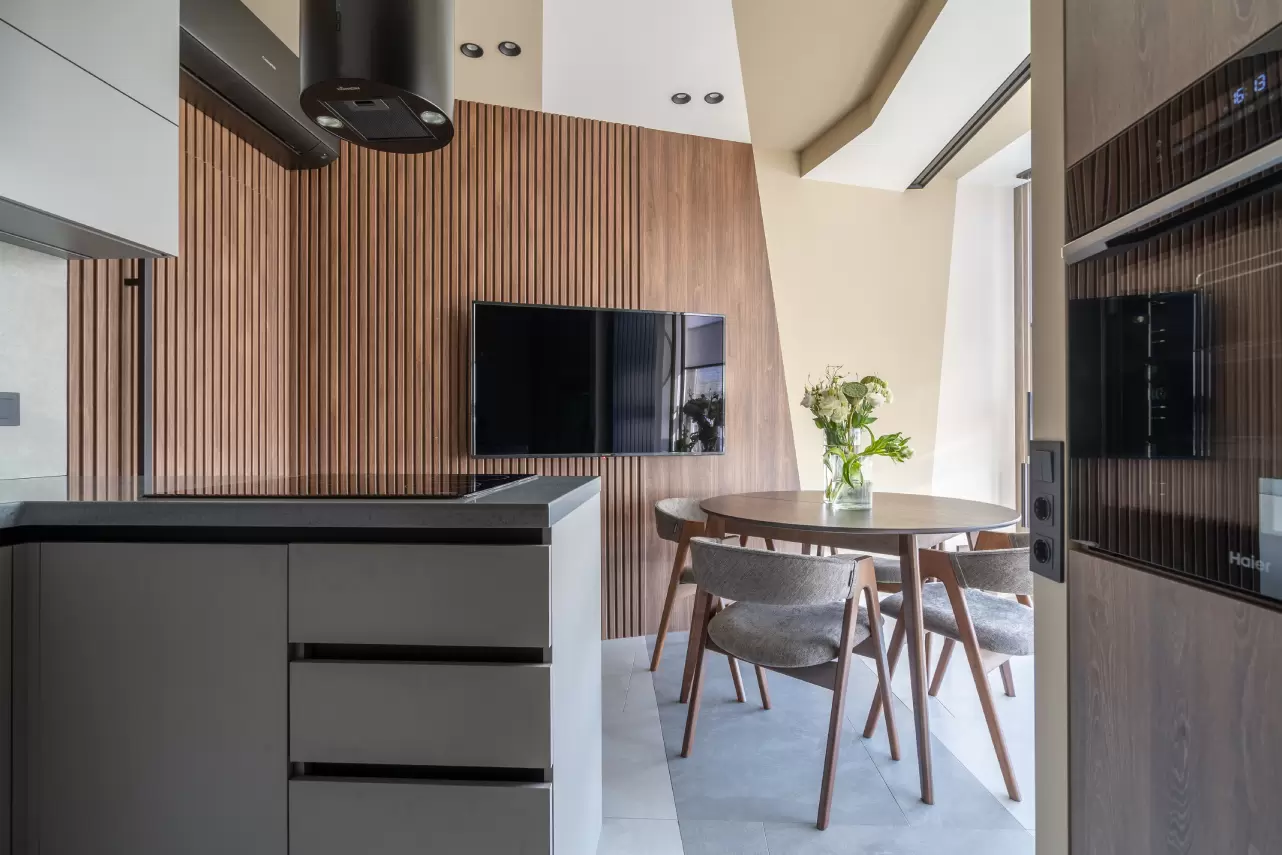 Пятиугольная кухня